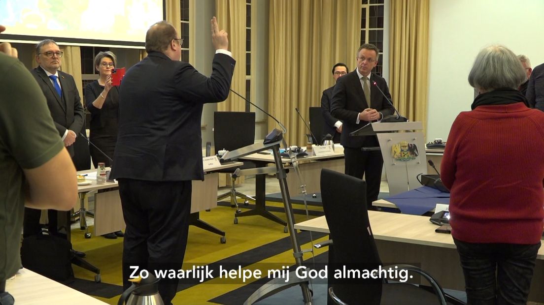Burgemeester Visser geïnstalleerd: 'Doe Groningen recht'