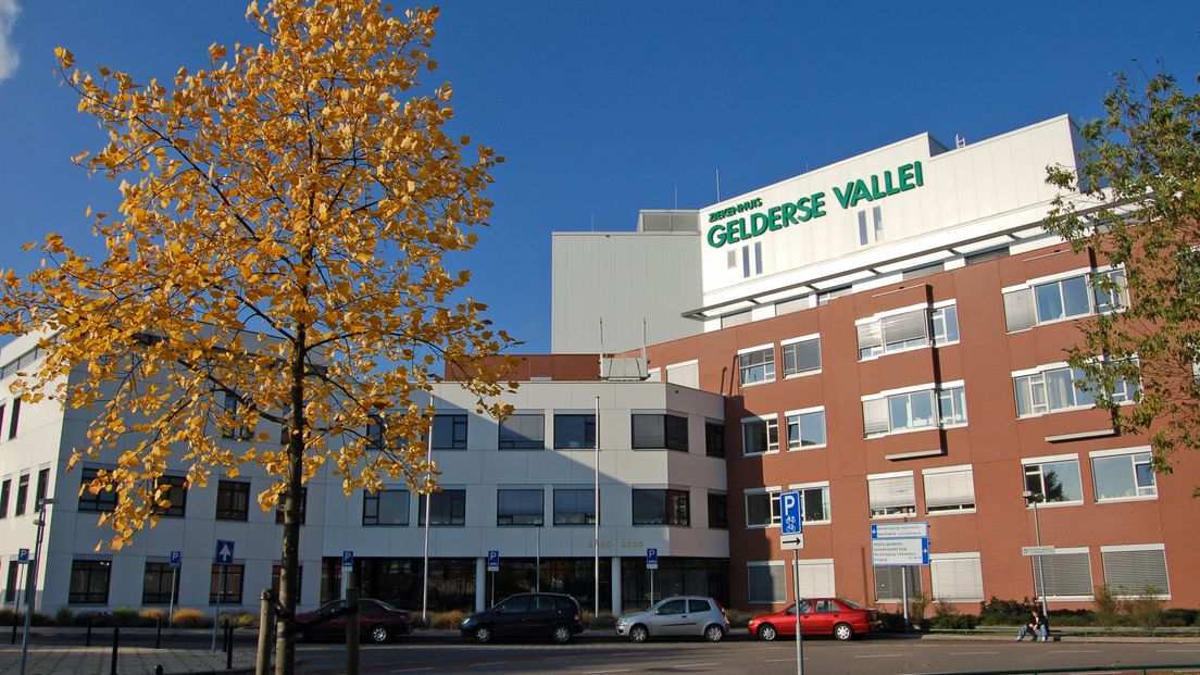 De zeewierburger staat vanaf dinsdag op de menukaart van Ziekenhuis Gelderse Vallei in Ede. Gezonder en duurzamer eten, aldus het ziekenhuis.