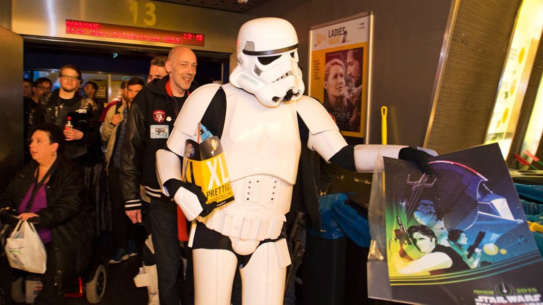 Bij de vorige Star Wars-film kwamen fans verkleed naar de bios