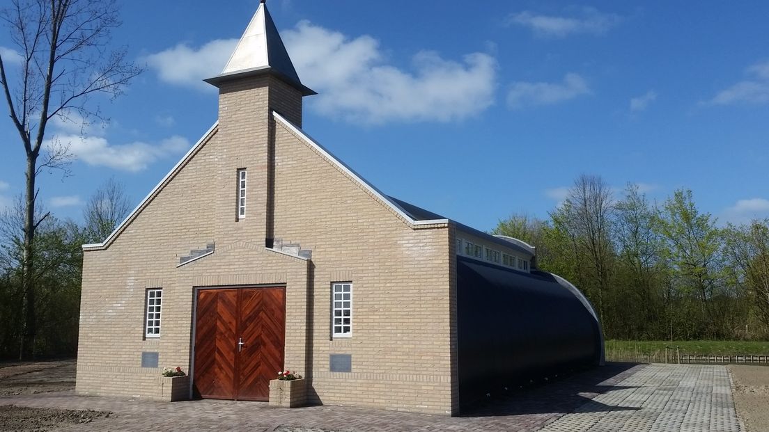 Noodkerk: van boerenopslag tot museum (video)