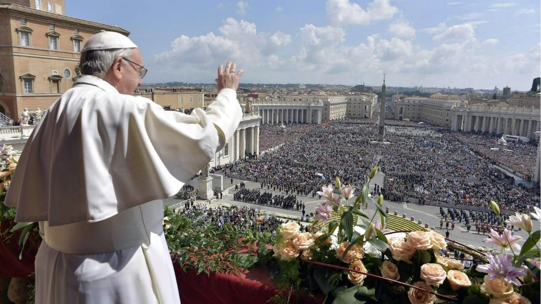 Paus Franciscus tijdens het urbi et orbi.
