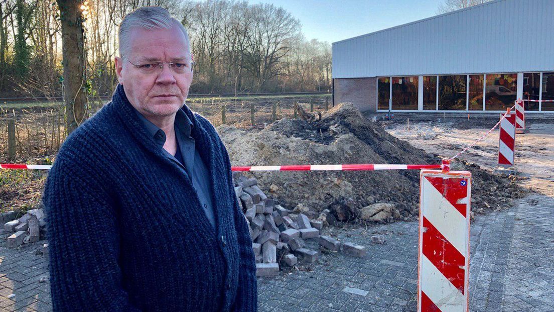 Otto Schröder wil geen biomassa-installatie in zijn achtertuin