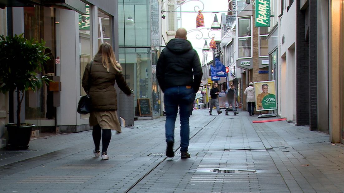 Winkels Zeeuws-Vlaanderen profiteren niet van tunnel (video)
