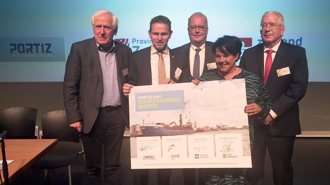 Convenant duurzame havens 2030 ondertekend in bijzijn van staatssecretaris Dijksma