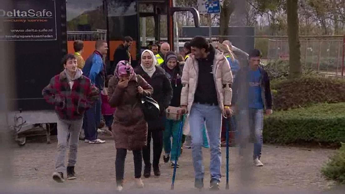'Deadline voor opvanglocaties vluchtelingen was een prikkel' (video)