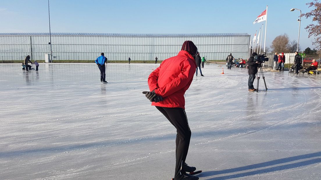 Schaatsen op de ijsbaan in De Lier.