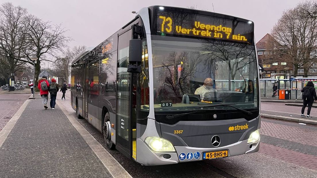 Bus 73