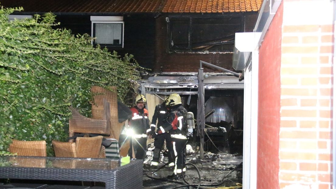 Brand verwoest huis in Terneuzen (video)