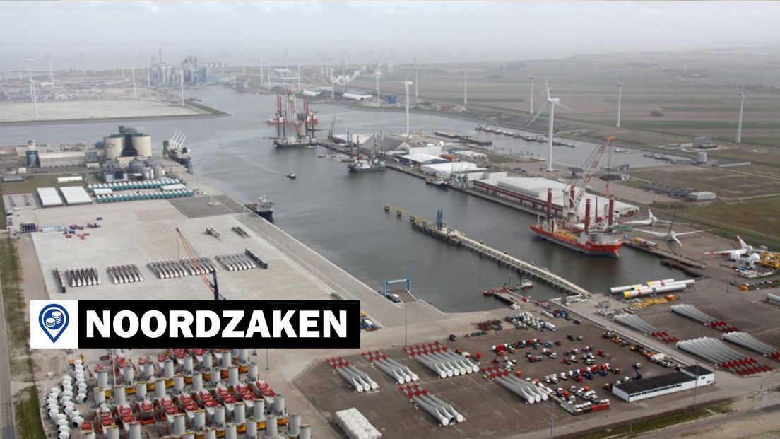 Het terrein van Groningen Seaports in de Eemshaven