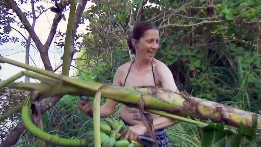 Boerin Bertie scoort bananen in Expeditie Robinson