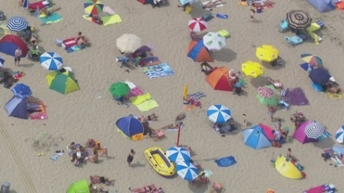 Zijn de Zeeuwse stranden ook dit jaar het schoonst?