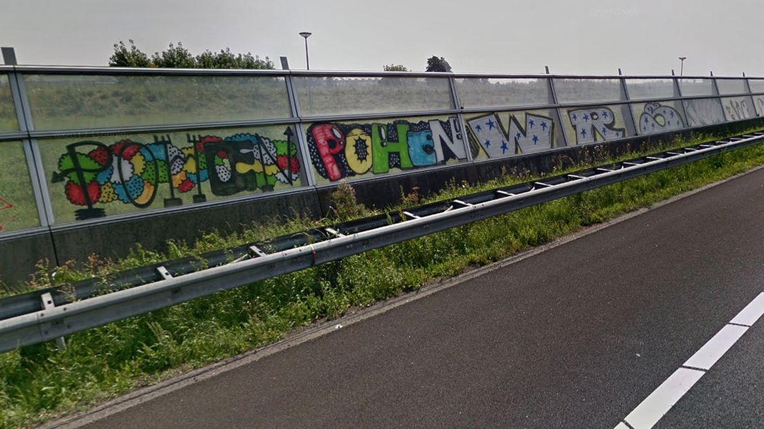 Graffiti op de A4