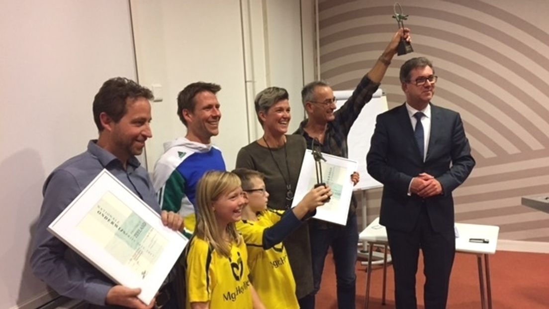 Scholen in Kwadendamme en Middelburg winnen Onderwijsprijs (video)
