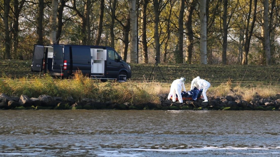 Dode man in Schelde-Rijnkanaal komt uit Spijkenisse