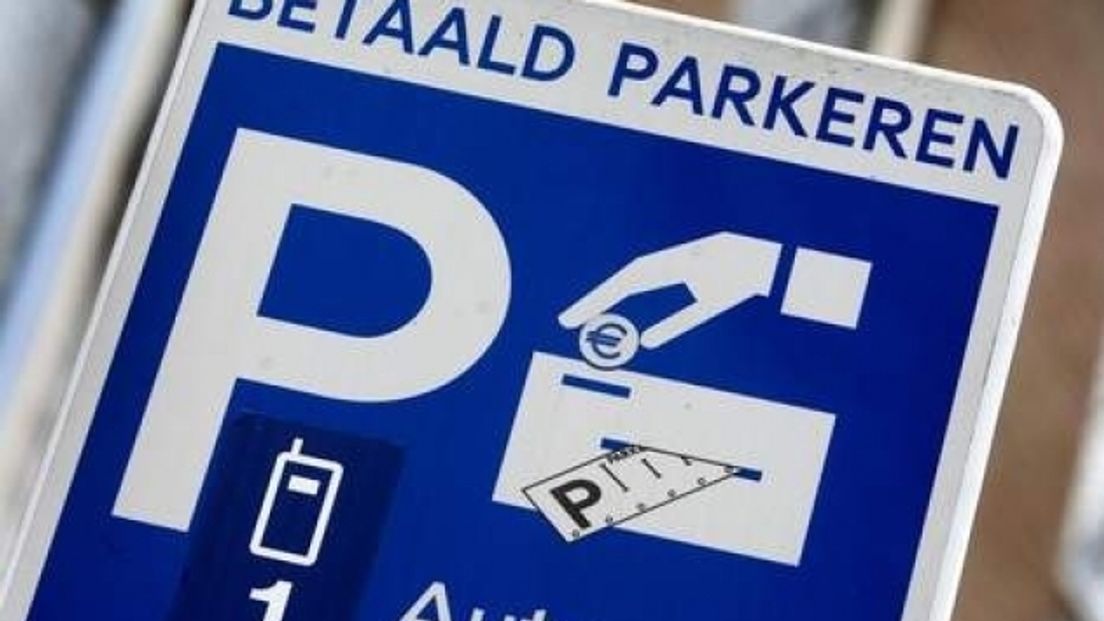 Hele binnenstad Hulst per 1 juli betaald parkeren