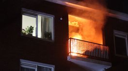 Flinke vlammen bij balkonbrand in Delft