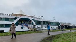 Een kijkje in de asielboot in Gouda: een plek voor 100 asielzoekers