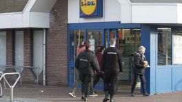 Winkeliers Ter Apel willen direct straf voor stelende asielzoekers: 'Ze zijn niet onder de indruk van een reprimande'