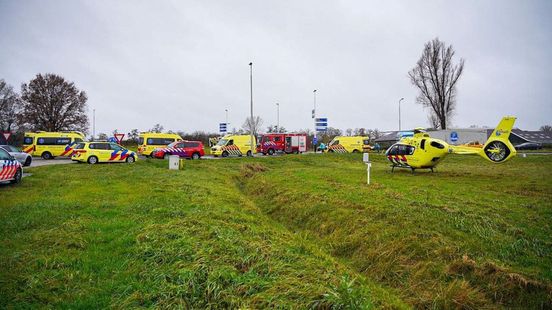 Hulpdiensten rukken massaal uit voor zwaar ongeval bij Brummen.