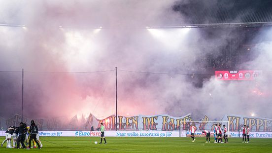 Afscheidsduel Slot met minder publiek, Feyenoord bestraft voor vuurwerk in bekerduel
