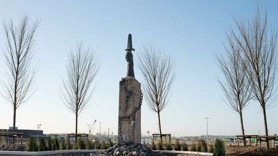 Nieuw herdenkingsplein bij Nieuwe Sluis in Terneuzen klaar voor dodenherdenking