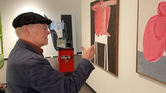 90-jarige kunstenaar geëerd met expositie: 'Ik zeik net zo lang tot een schilderij af is'